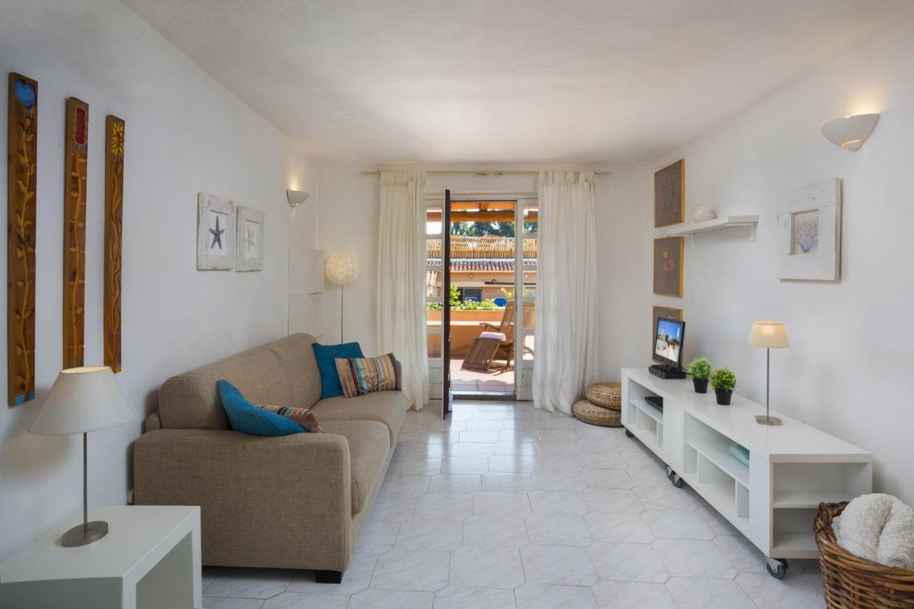 Residence Bougainvillae Liscia di Vacca Exteriér fotografie